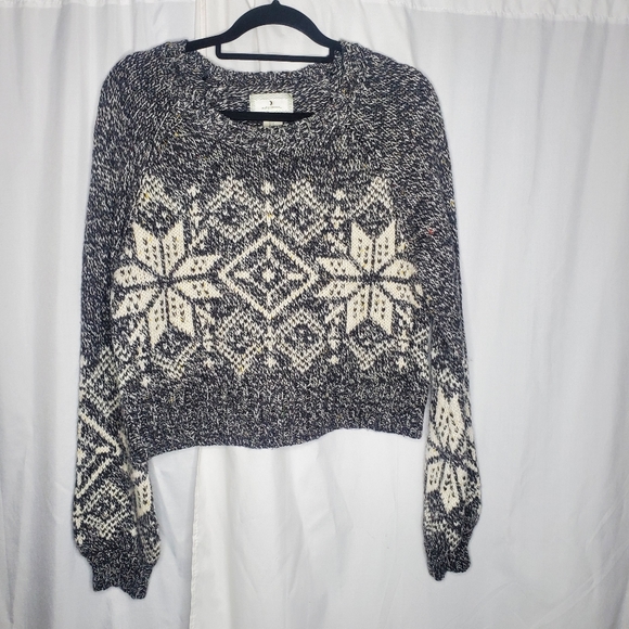 ♡♡ Ruby Moon Snowflake Sweater Wool Blend Size Medium - Picture 1 of 7